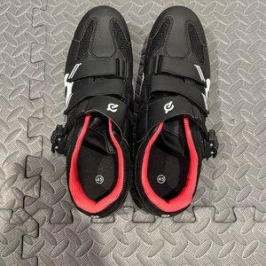 Peloton Black and Red Men's Cycling Shoes